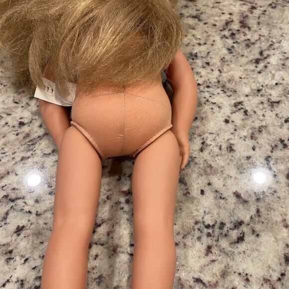 Our Generations 18" Blonde Doll by Battat Articulating Limbs - Picture 9 of 13